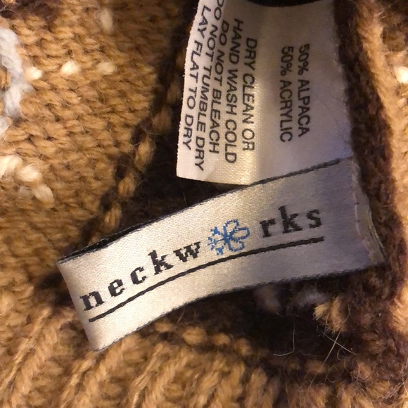 Neck Works Knit Argyle Hat - Picture 3 of 5